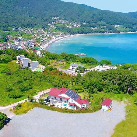 Travel Sketch Pension Geoje Exterior foto