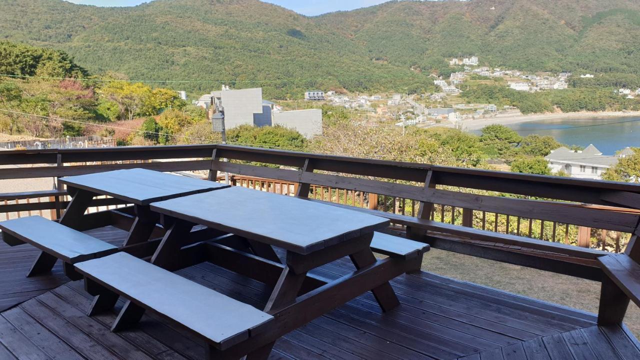 Travel Sketch Pension Geoje Exterior foto