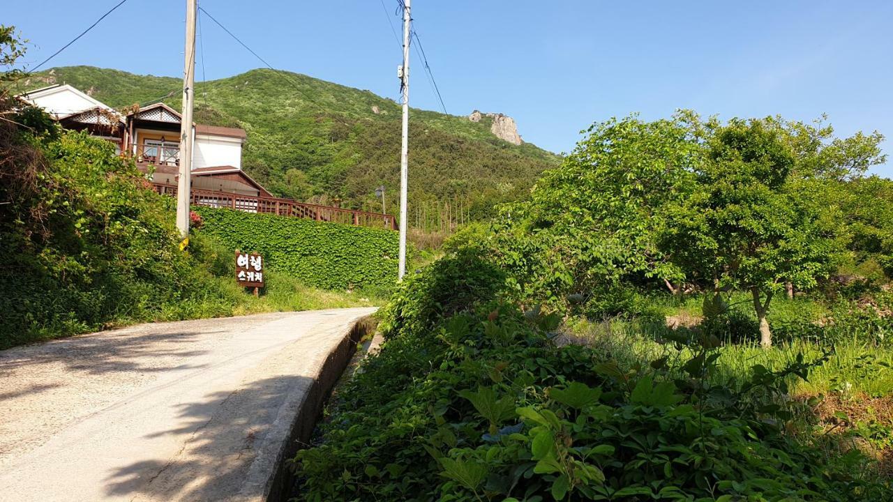 Travel Sketch Pension Geoje Exterior foto